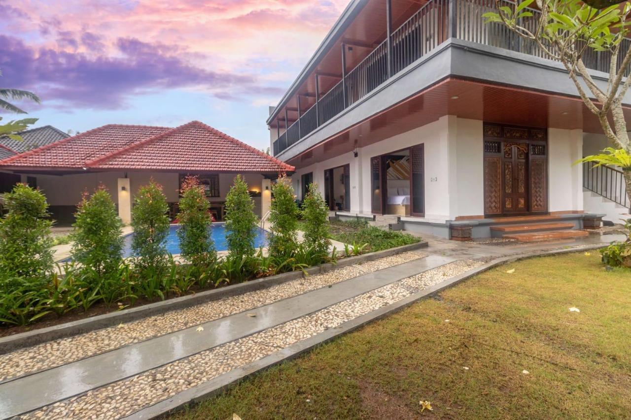Batuan Village Sukawati  Luaran gambar