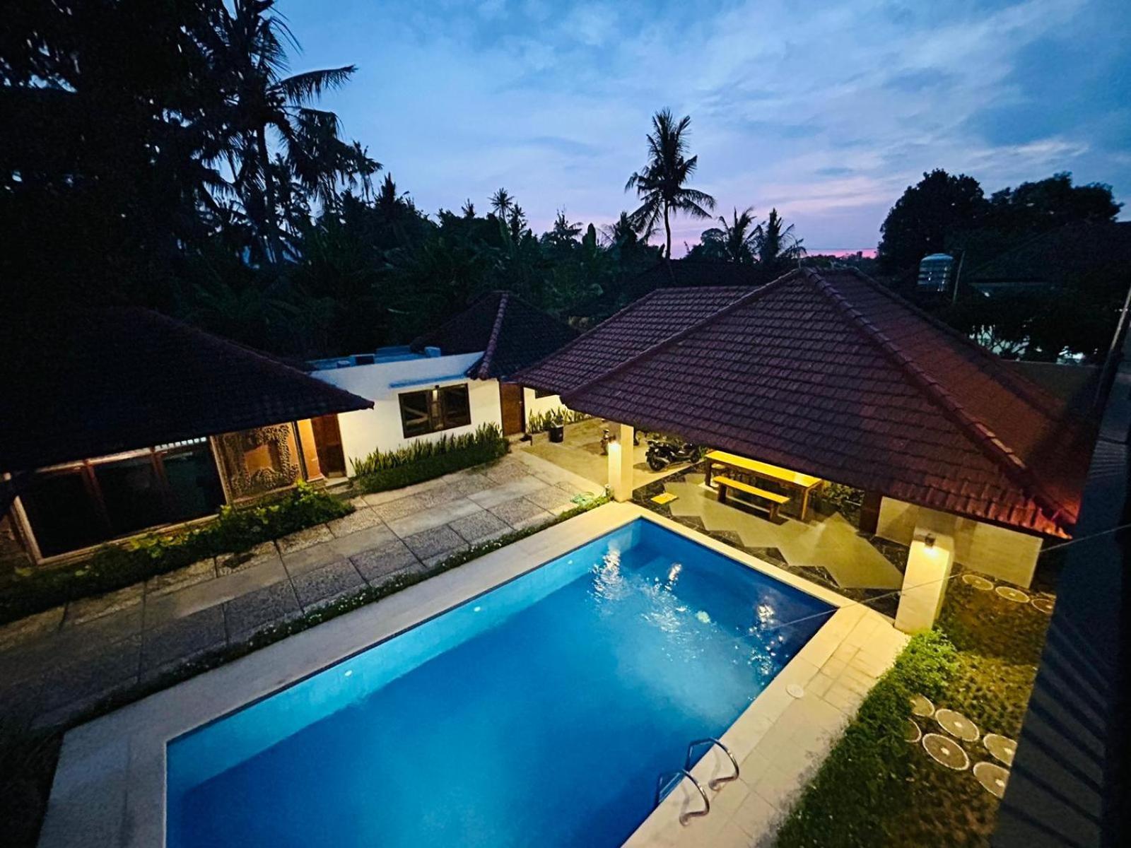 Batuan Village Sukawati  Luaran gambar